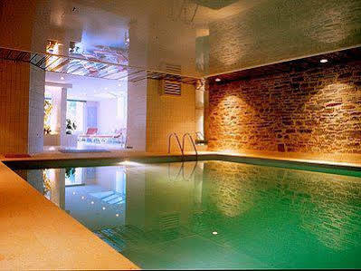 Les Chemins Francis - Modern Hotel Bagnols-les-Bains Bagian luar foto