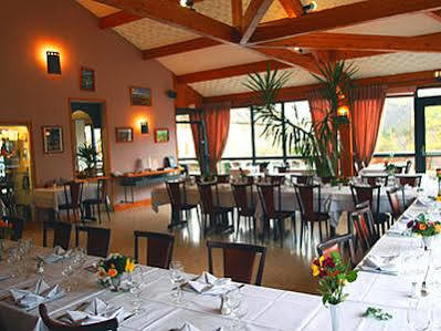 Les Chemins Francis - Modern Hotel Bagnols-les-Bains Bagian luar foto